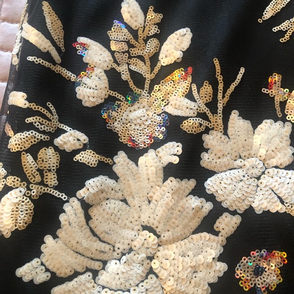 NWT Cocktail dress, black with floral sequin pattern. Sz 12 - Picture 6 of 10